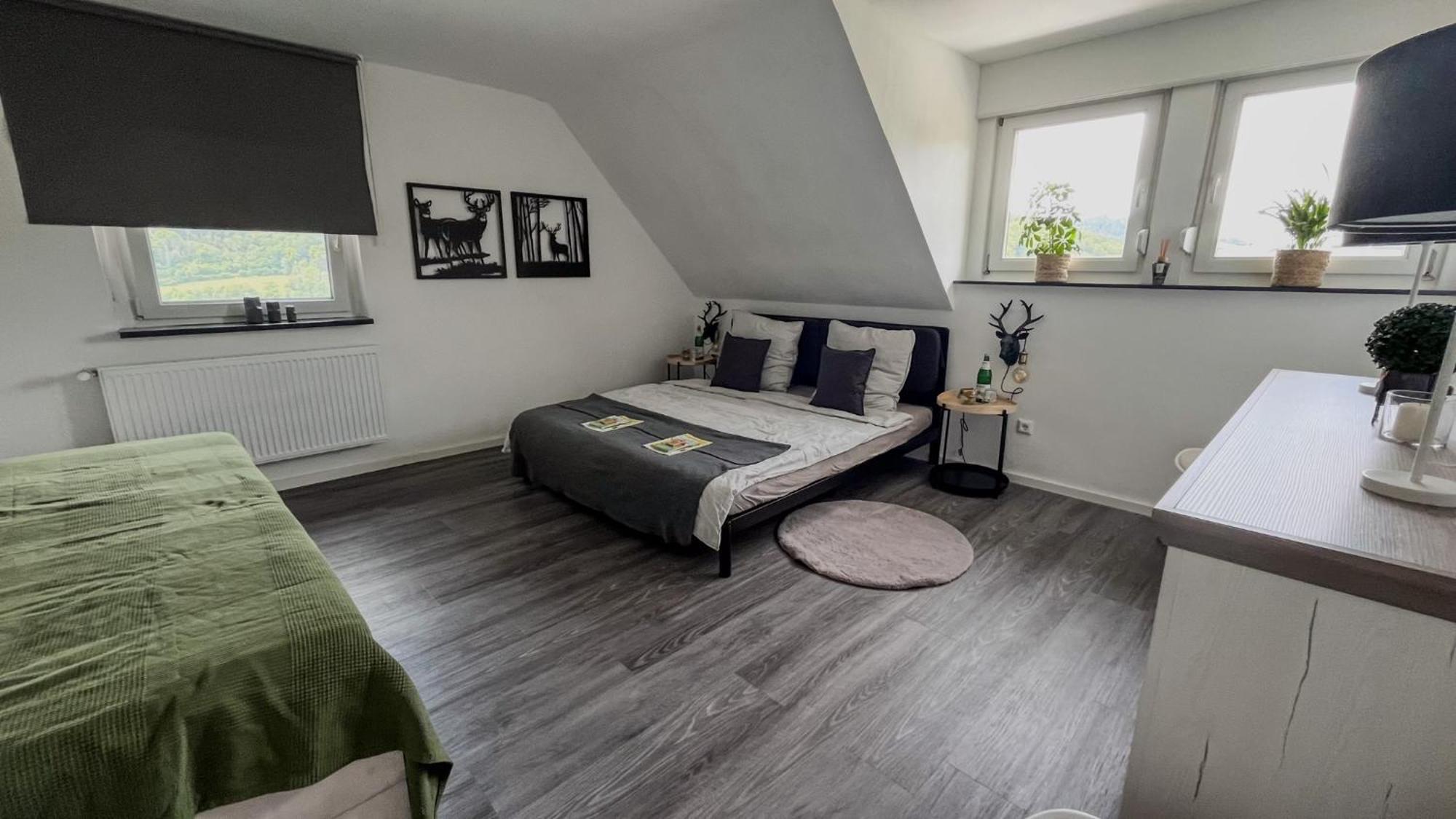 Eifelglueck Apartment Pelm